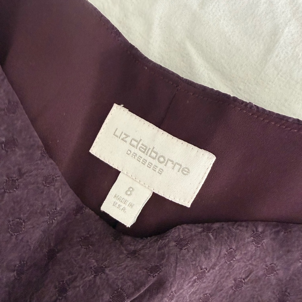 Liz Claiborne Sleeveless Dark Purple Tunic, size 8 - Picture 2 of 5